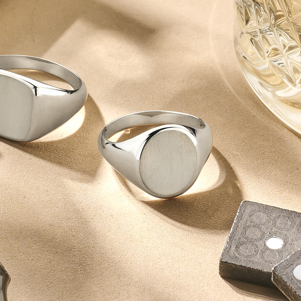 Silberner Siegelring mit graviertem Monogramm Herren