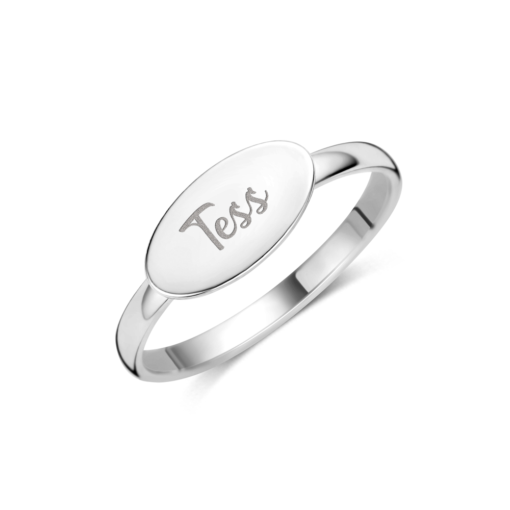 Silberring mit Oval und Name