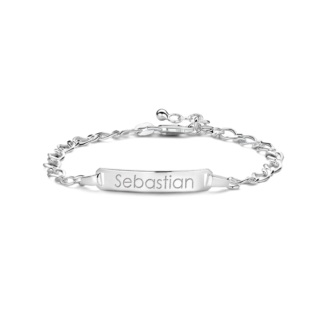 Silbernes Damenarmband mit Name