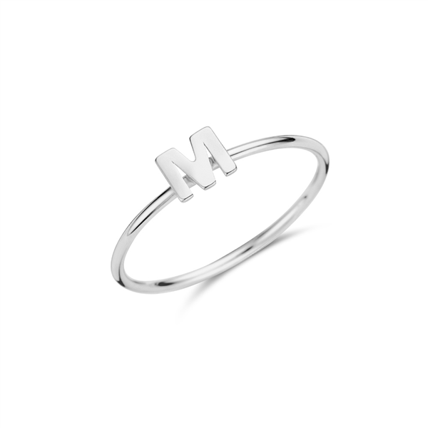 Silberner Ring mit Initial