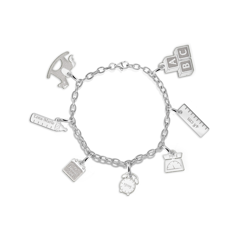 Silbernes Bettelarmband mit sieben Charm-Anhängern