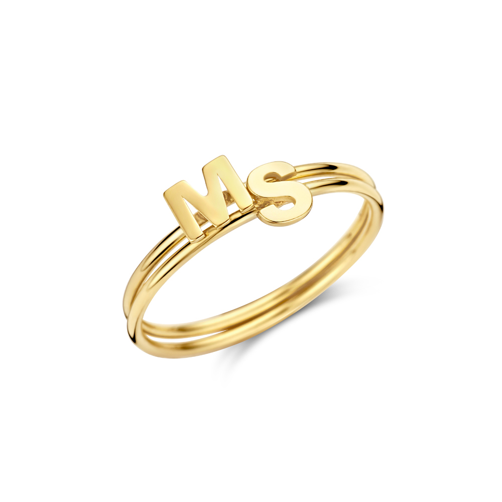 Goldener Ring mit Initial