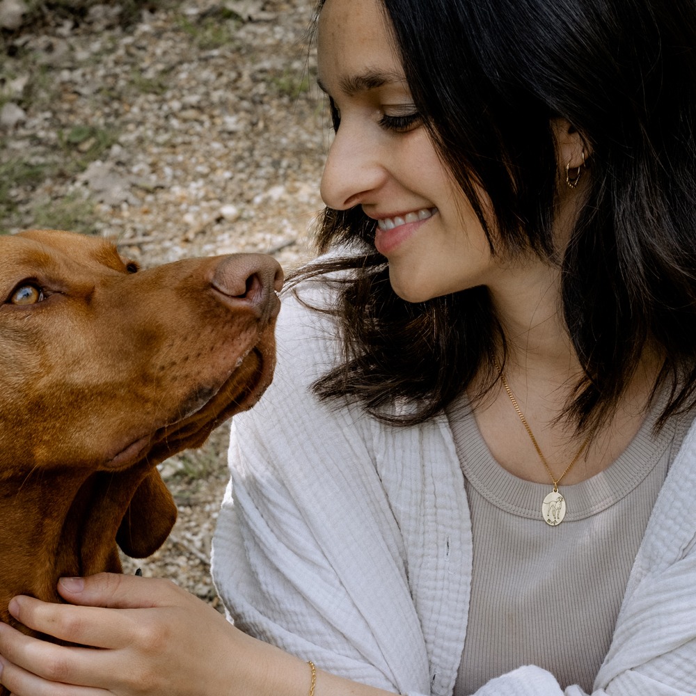 Goldene Tierkette mit Gravur Deutsche Dogge