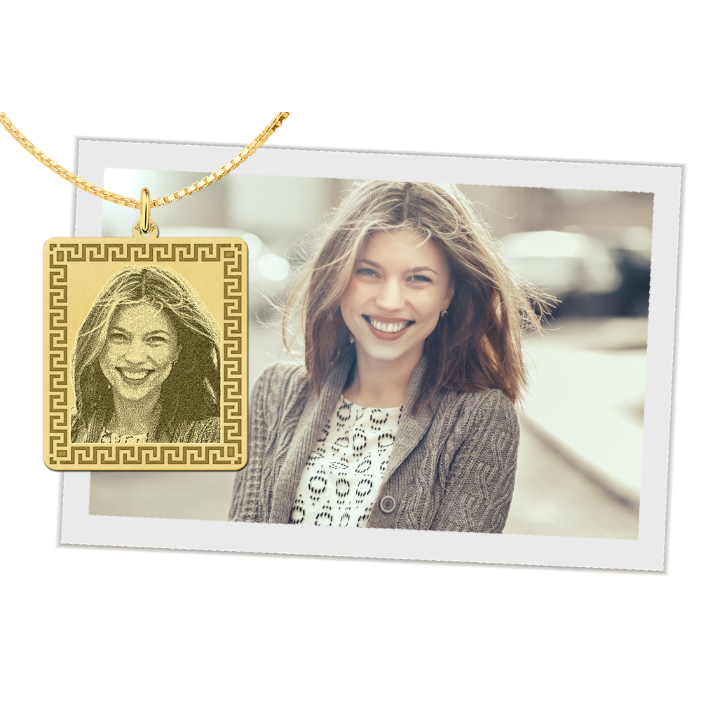 Kette mit foto und mäander muster gold