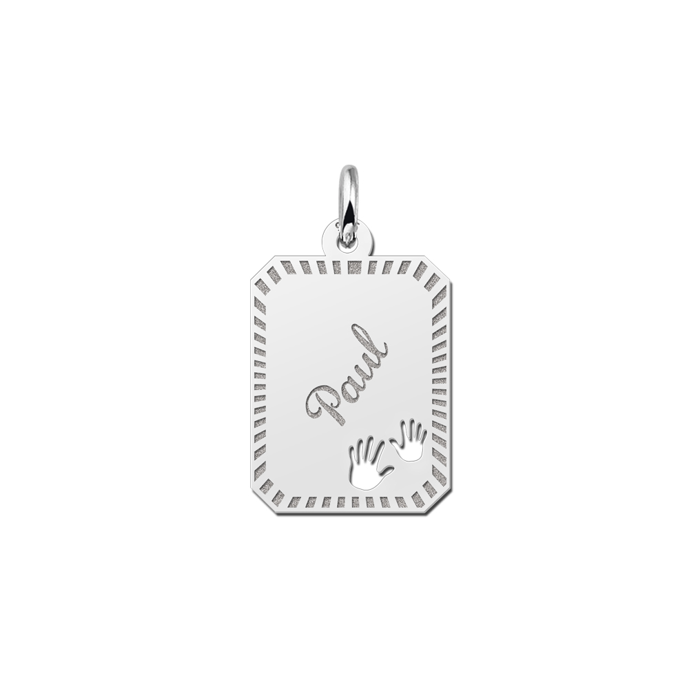 Kettenanhänger Silber Gravurplatte 8-eckig mit Rand und Händchen Kettenanhänger Silber Gravurplatte 8-eckig mit Rand und Händchen